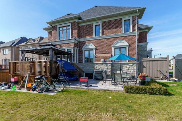 29 Chiming Rd, House detached with 5 bedrooms, 5 bathrooms and 5 parking in Brampton ON | Image 31