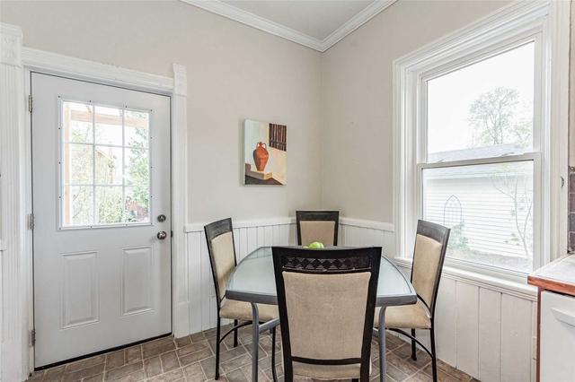 24 Green St, House semidetached with 4 bedrooms, 3 bathrooms and 5 parking in Guelph ON | Image 40