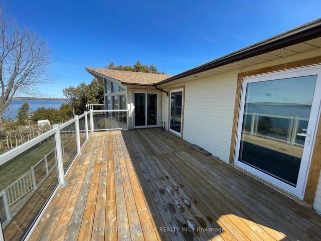 334 Fralick's Beach Rd W, House detached with 4 bedrooms, 2 bathrooms and 6 parking in Mississaugas of Scugog Island ON | Image 10