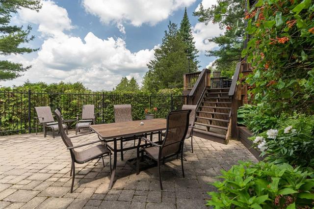 174 Couchs Rd, House detached with 2 bedrooms, 4 bathrooms and 10 parking in North Kawartha ON | Image 21