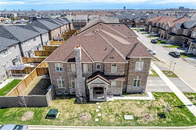 5 Novice Dr, House attached with 3 bedrooms, 4 bathrooms and 4 parking in Brampton ON | Image 36