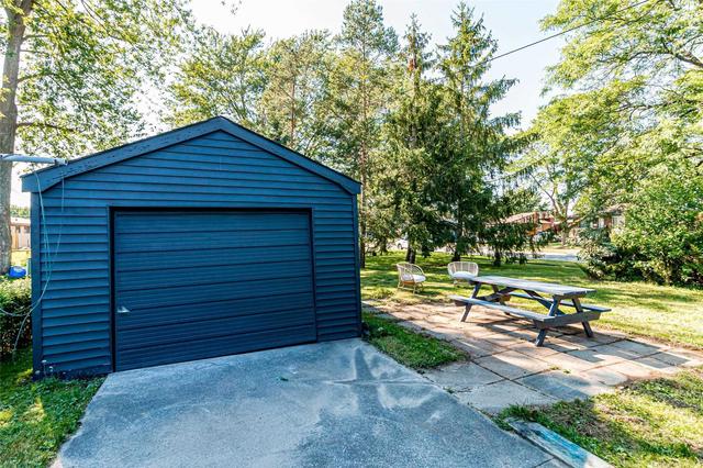 7381 Jordan Ave, House detached with 3 bedrooms, 1 bathrooms and 3 parking in Niagara Falls ON | Image 18