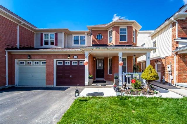 40 Keats Terr, House semidetached with 3 bedrooms, 4 bathrooms and 3 parking in Brampton ON | Image 1
