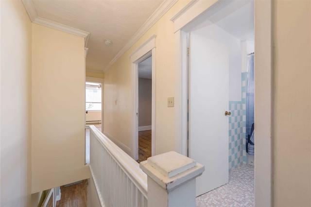 119 Woodington Ave, House semidetached with 3 bedrooms, 2 bathrooms and 1 parking in Toronto ON | Image 7