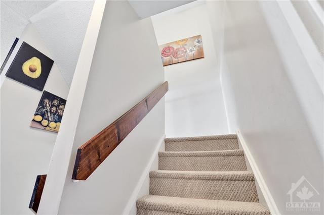 3415 Uplands Drive, Townhouse with 3 bedrooms, 2 bathrooms and 1 parking in Ottawa ON | Image 19