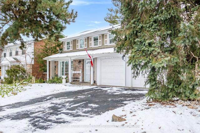 196 Wincott Dr, House detached with 4 bedrooms, 4 bathrooms and 4 parking in Toronto ON | Image 12