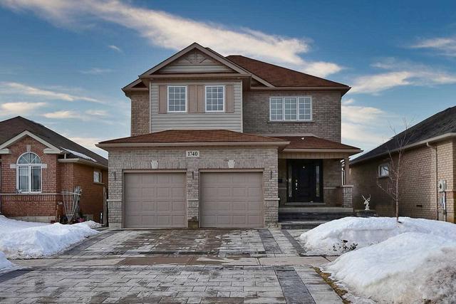 1740 Glenforest Blvd, House detached with 3 bedrooms, 4 bathrooms and 4 parking in Peterborough ON | Image 1