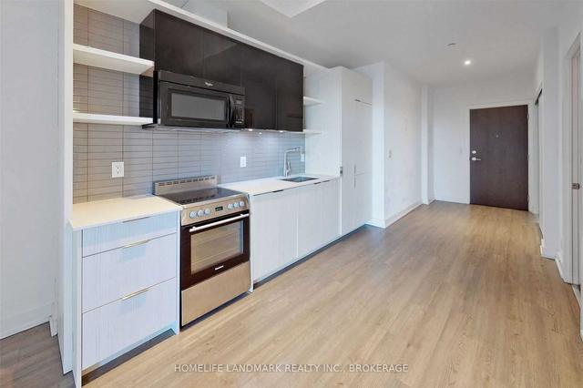 517 - 6 Parkwood Ave, Condo with 2 bedrooms, 1 bathrooms and 1 parking in Toronto ON | Image 4