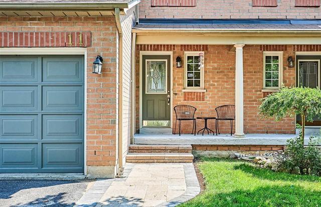 11 Macintyre Lane, Townhouse with 3 bedrooms, 3 bathrooms and 1 parking in Ajax ON | Image 2
