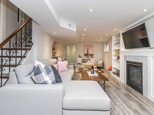 85 Superior Ave, House detached with 3 bedrooms, 3 bathrooms and 2 parking in Toronto ON | Image 17