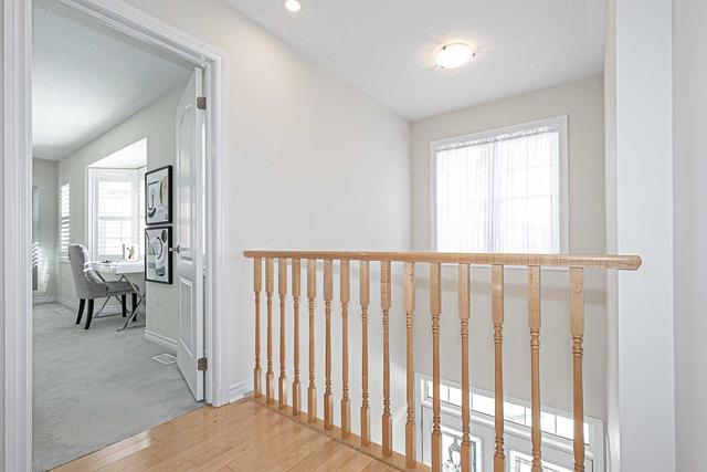 25 Storybook Cres, House detached with 4 bedrooms, 4 bathrooms and 6 parking in Markham ON | Image 16