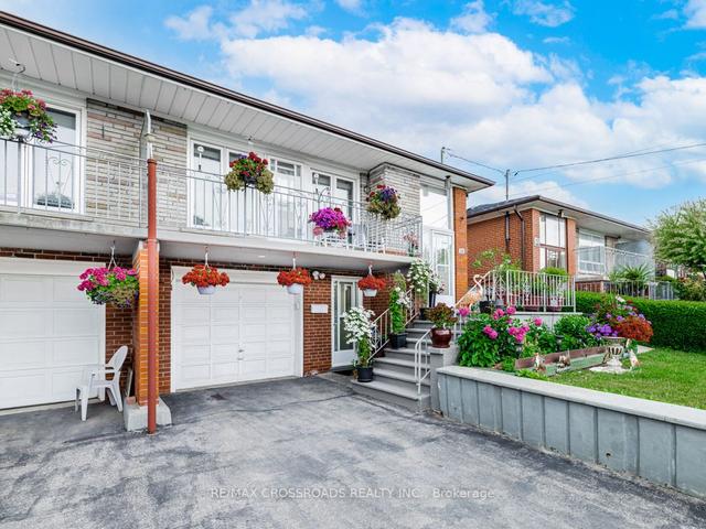 141 Ardwick Blvd, House semidetached with 3 bedrooms, 4 bathrooms and 3 parking in Toronto ON | Image 29