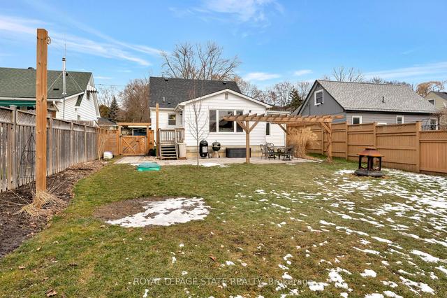 25 Slater St, House detached with 3 bedrooms, 1 bathrooms and 2 parking in Brantford ON | Image 26