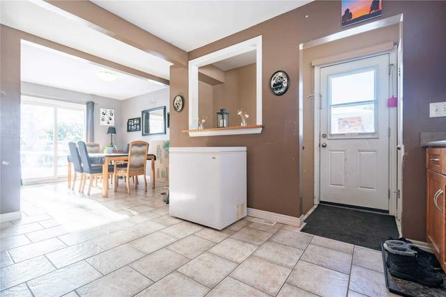 36 Freeman Ave, House detached with 2 bedrooms, 1 bathrooms and 3 parking in Guelph ON | Image 15