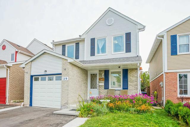 29 Junewood Cres, House detached with 4 bedrooms, 3 bathrooms and 3 parking in Brampton ON | Image 12