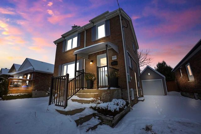 105 Patricia Ave, House detached with 3 bedrooms, 1 bathrooms and 5 parking in Oshawa ON | Image 1