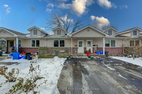 a - 147 Weber St E, House attached with 3 bedrooms, 2 bathrooms and 3 parking in Kitchener ON | Card Image