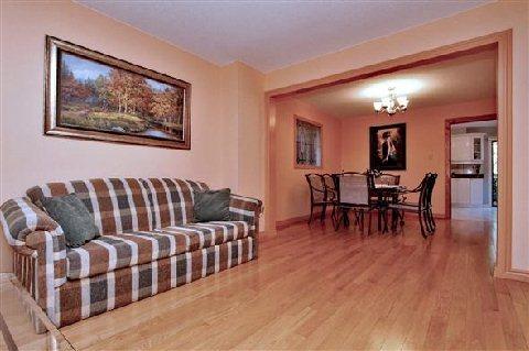 363 Pinewood Dr, House detached with 4 bedrooms, 4 bathrooms and 6 parking in Vaughan ON | Image 5