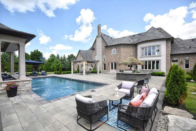 56 Di Nardo Crt, House detached with 5 bedrooms, 7 bathrooms and 14 parking in King ON | Image 26
