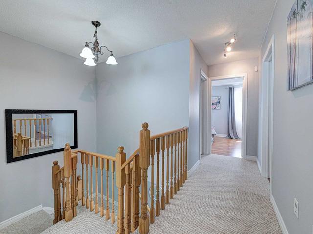 47 Ashdale Rd, House semidetached with 3 bedrooms, 4 bathrooms and 4 parking in Brampton ON | Image 10