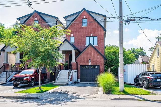 189 Locke St N, House detached with 4 bedrooms, 5 bathrooms and 3 parking in Hamilton ON | Image 1