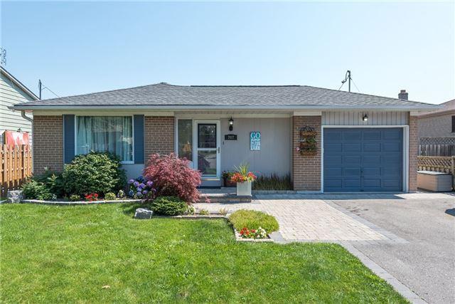 707 Annland St, House detached with 3 bedrooms, 1 bathrooms and 4 parking in Pickering ON | Image 1