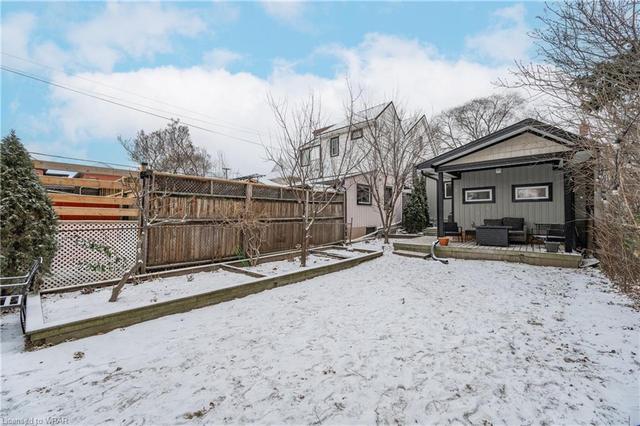 134 Erie Avenue, House detached with 1 bedrooms, 1 bathrooms and 2 parking in Hamilton ON | Image 22