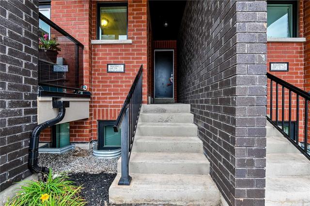 110 - 100 Dufay Rd, Townhouse with 2 bedrooms, 2 bathrooms and 1 parking in Brampton ON | Image 37