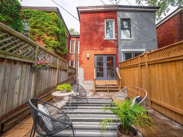 296 Logan Ave, House attached with 3 bedrooms, 2 bathrooms and 0 parking in Toronto ON | Image 31