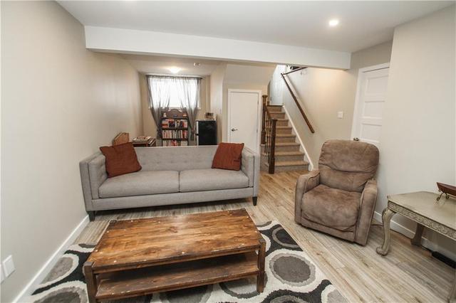 202 Bellwood Drive, Home with 3 bedrooms, 2 bathrooms and 2 parking in Cornwall ON | Image 13