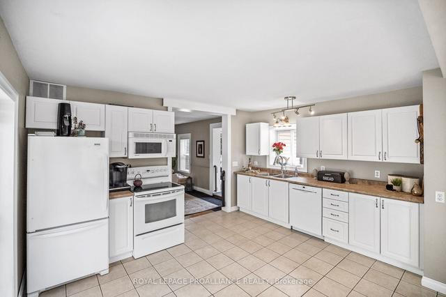 5 Whitley Lane W, House detached with 3 bedrooms, 2 bathrooms and 7 parking in Quinte West ON | Image 39