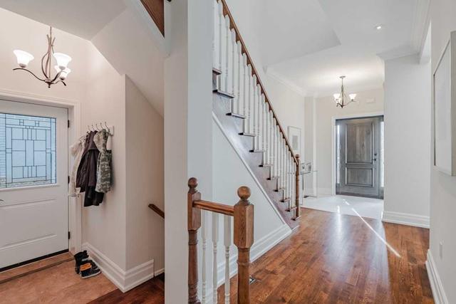 12 Reid Manr, House detached with 4 bedrooms, 4 bathrooms and 3 parking in Toronto ON | Image 5