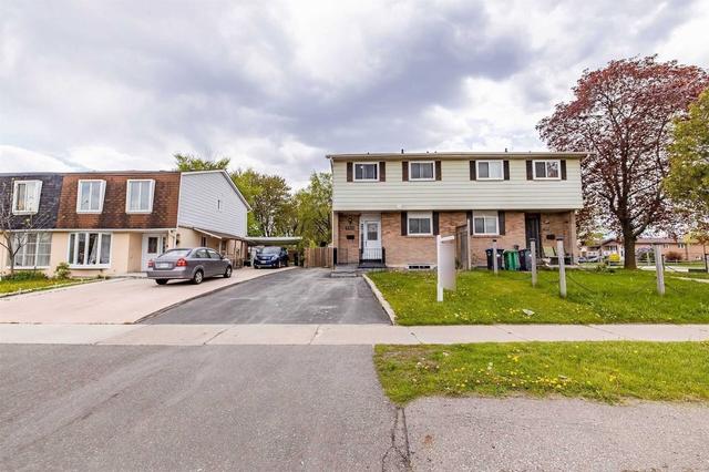 7302 Lancaster Ave, House semidetached with 4 bedrooms, 3 bathrooms and 6 parking in Mississauga ON | Image 1