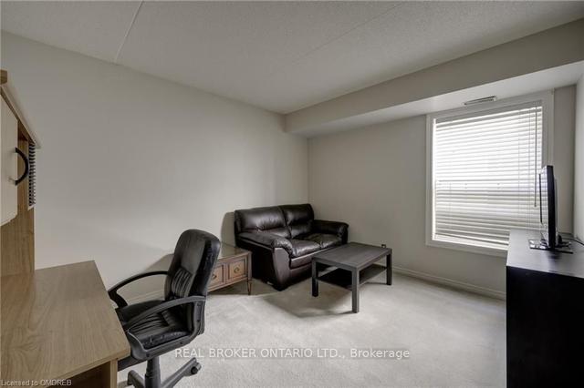 212 - 1451 Walkers Line, Condo with 2 bedrooms, 2 bathrooms and 1 parking in Burlington ON | Image 6