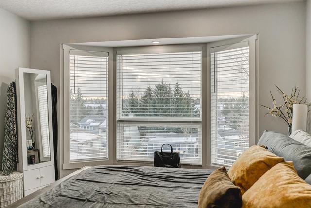 239 Deerview Drive Se, House detached with 4 bedrooms, 2 bathrooms and 3 parking in Calgary AB | Image 13