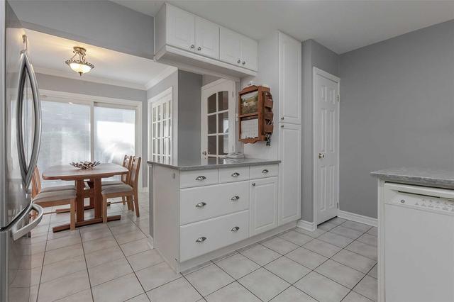 1262 De Quincy Cres, House detached with 3 bedrooms, 2 bathrooms and 3 parking in Burlington ON | Image 8