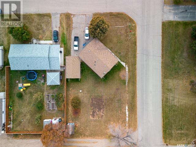 701 4th Avenue, House detached with 2 bedrooms, 2 bathrooms and null parking in Raymore SK | Image 7