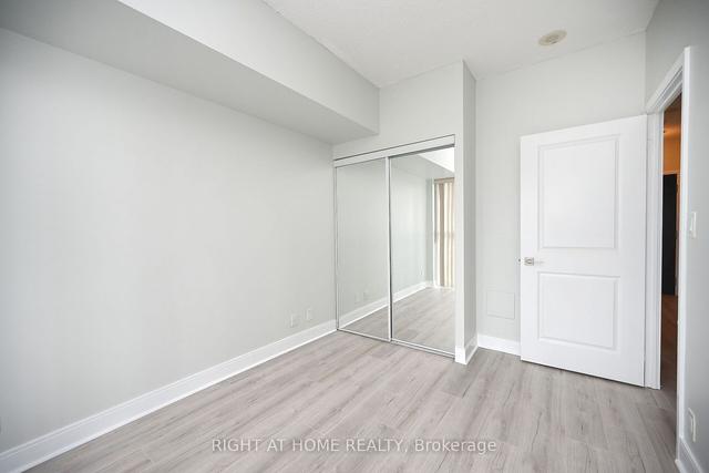 1608 - 60 Absolute Ave S, Condo with 2 bedrooms, 2 bathrooms and 1 parking in Mississauga ON | Image 8