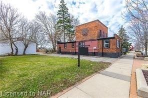 120 Main St, House detached with 2 bedrooms, 2 bathrooms and 7 parking in Port Colborne ON | Card Image
