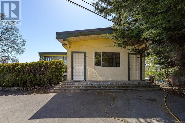 1899 John Rd, House detached with 2 bedrooms, 2 bathrooms and 6 parking in North Saanich BC | Image 14