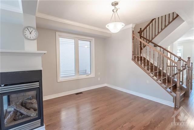 3491 Woodroffe Avenue, House detached with 4 bedrooms, 4 bathrooms and 1 parking in Ottawa ON | Image 4