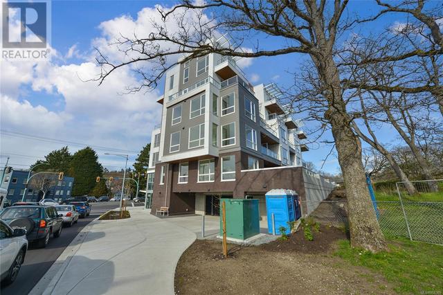 408 - 1301 Hillside Ave, Condo with 2 bedrooms, 2 bathrooms and 1 parking in Victoria BC | Image 31
