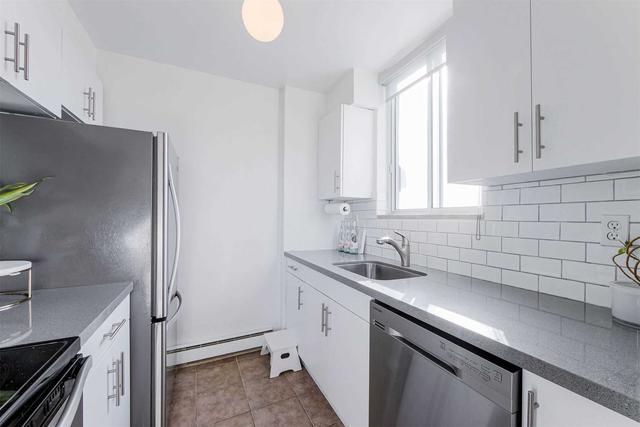 403 - 1145 Logan Ave, Condo with 2 bedrooms, 1 bathrooms and 1 parking in Toronto ON | Image 5