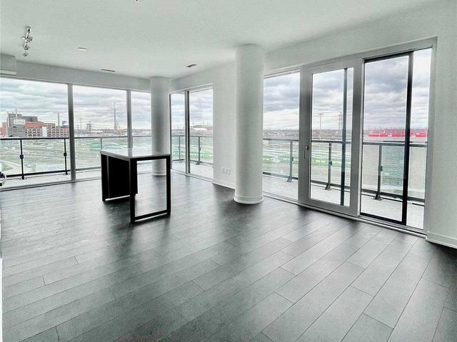 s805 - 180 Mill St, Condo with 3 bedrooms, 2 bathrooms and 1 parking in Toronto ON | Image 28