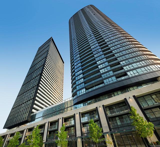 2411 - 575 Bloor St E, Condo with 1 bedrooms, 1 bathrooms and 0 parking in Toronto ON | Image 1