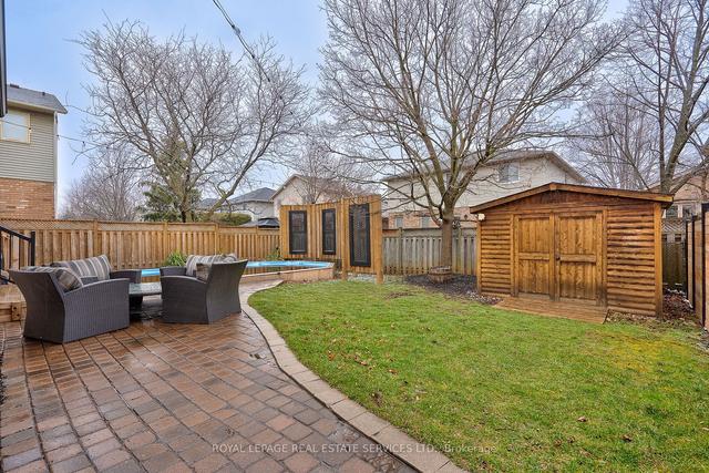 2215 Oakridge Cres, House detached with 4 bedrooms, 3 bathrooms and 5 parking in Burlington ON | Image 31