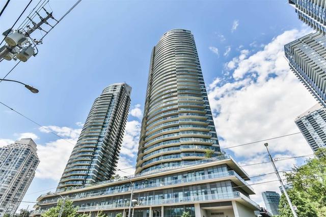 1402 - 2230 Lake Shore Blvd W, Condo with 2 bedrooms, 1 bathrooms and 1 parking in Toronto ON | Image 1