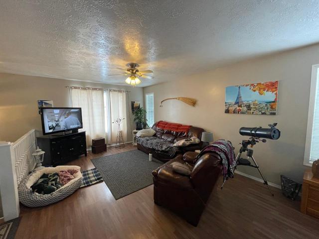 517 99 Avenue, House detached with 6 bedrooms, 2 bathrooms and 1 parking in Dawson Creek BC | Image 5