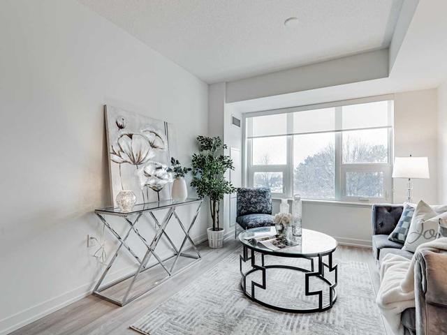 318 - 1028 Mcnicoll Ave, Condo with 1 bedrooms, 2 bathrooms and 0 parking in Toronto ON | Image 3