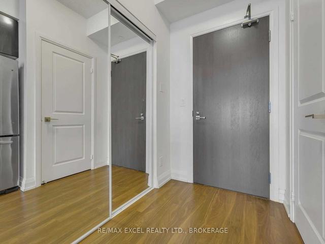 2029 - 7161 Yonge St, Condo with 1 bedrooms, 1 bathrooms and 1 parking in Markham ON | Image 7